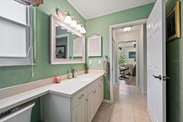 913 WESTWINDS BOULEVARD, Tarpon Springs, FL 34689