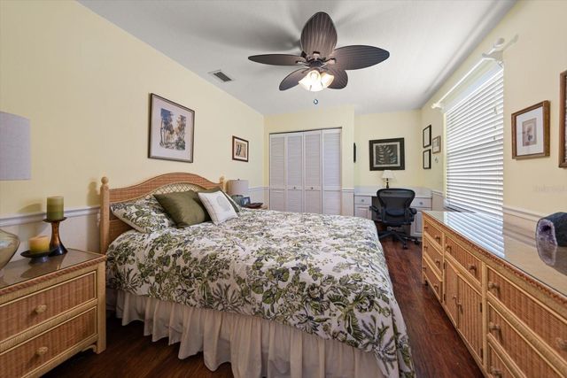 913 WESTWINDS BOULEVARD, Tarpon Springs, FL 34689