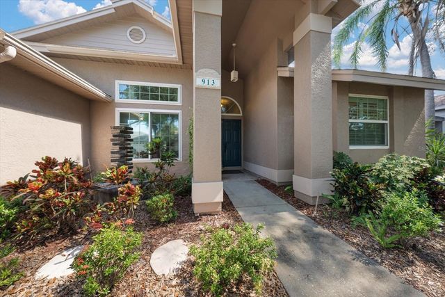 913 WESTWINDS BOULEVARD, Tarpon Springs, FL 34689