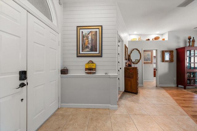 913 WESTWINDS BOULEVARD, Tarpon Springs, FL 34689