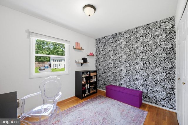 6426 CARRIAGE DR, Alexandria, VA 22310