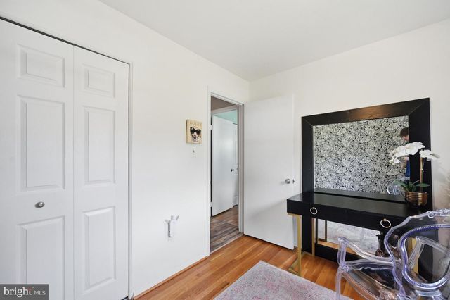 6426 CARRIAGE DR, Alexandria, VA 22310