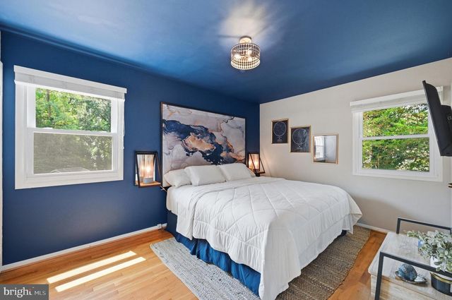 6426 CARRIAGE DR, Alexandria, VA 22310