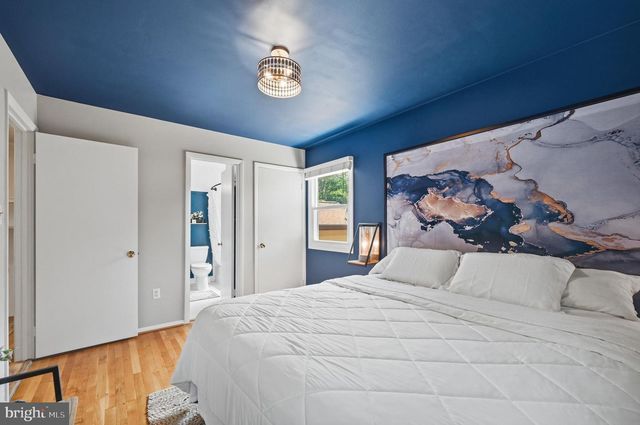 6426 CARRIAGE DR, Alexandria, VA 22310