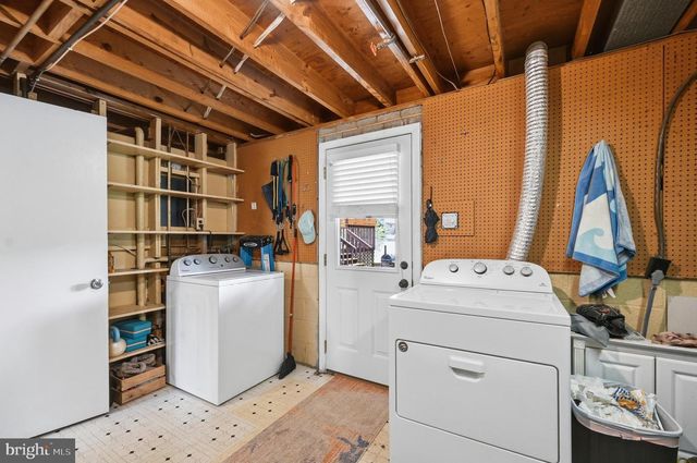 6426 CARRIAGE DR, Alexandria, VA 22310