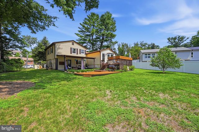 6426 CARRIAGE DR, Alexandria, VA 22310