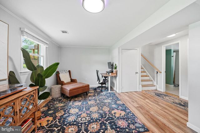 6426 CARRIAGE DR, Alexandria, VA 22310