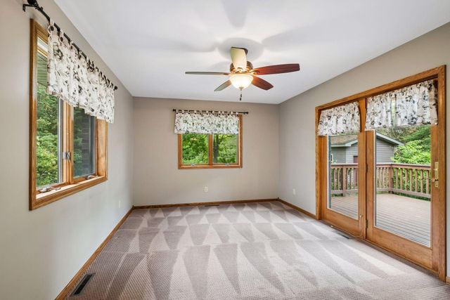 1326 Griffin Avenue, Mahtomedi, MN 55115