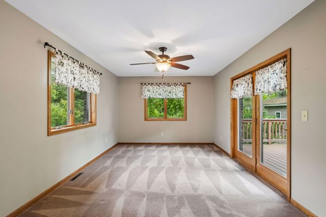 1326 Griffin Avenue, Mahtomedi, MN 55115
