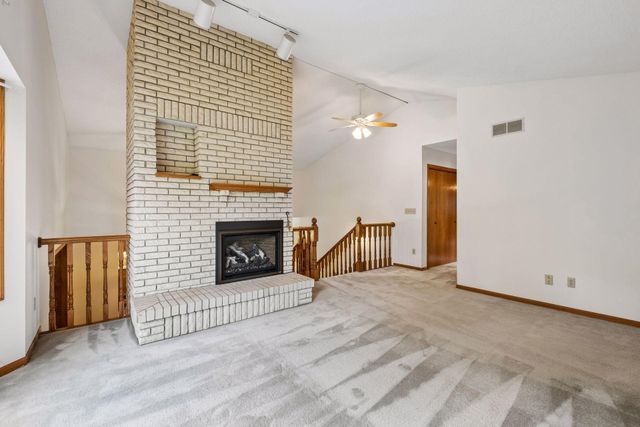 1326 Griffin Avenue, Mahtomedi, MN 55115