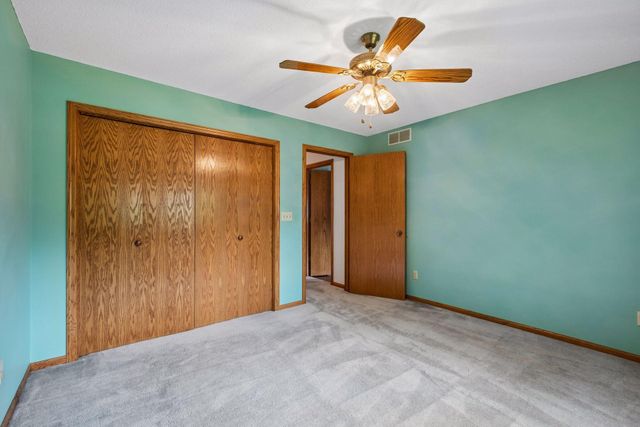 1326 Griffin Avenue, Mahtomedi, MN 55115