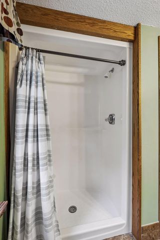 1326 Griffin Avenue, Mahtomedi, MN 55115