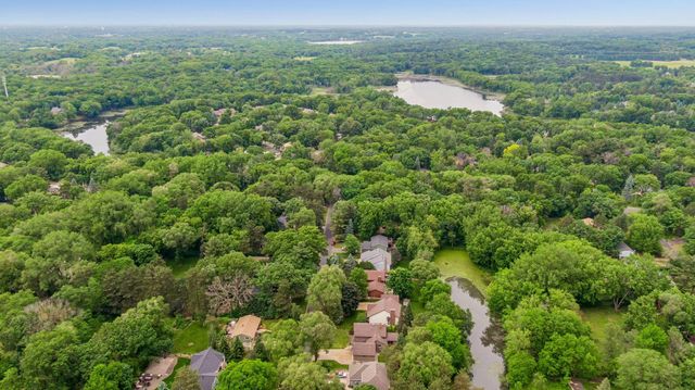 1326 Griffin Avenue, Mahtomedi, MN 55115
