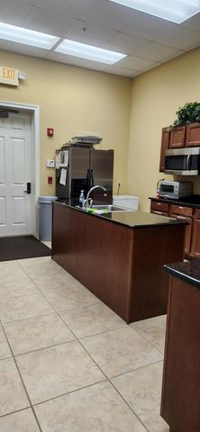 3316 FISH HAWK DR, Polk City, FL 33868