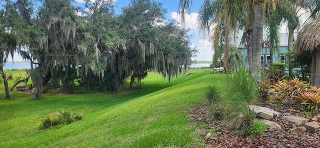 3316 FISH HAWK DR, Polk City, FL 33868