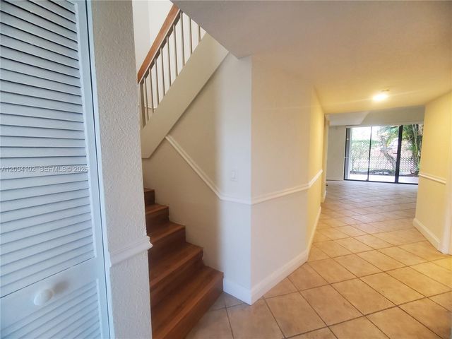 11549 Terra Bella Boulevard, Plantation, FL 33325