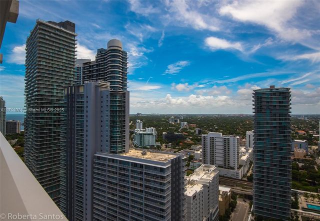1080 Brickell Ave 3205, Miami, FL 33131