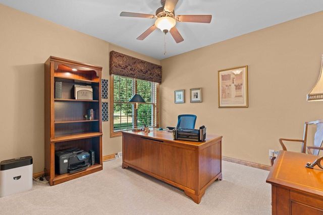 1704 River Lakes ROAD N, Oconomowoc, WI 53066