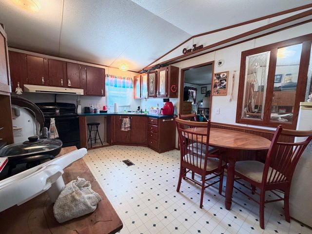 2399 Murray Kittrell Rd, Readyville, TN 37149