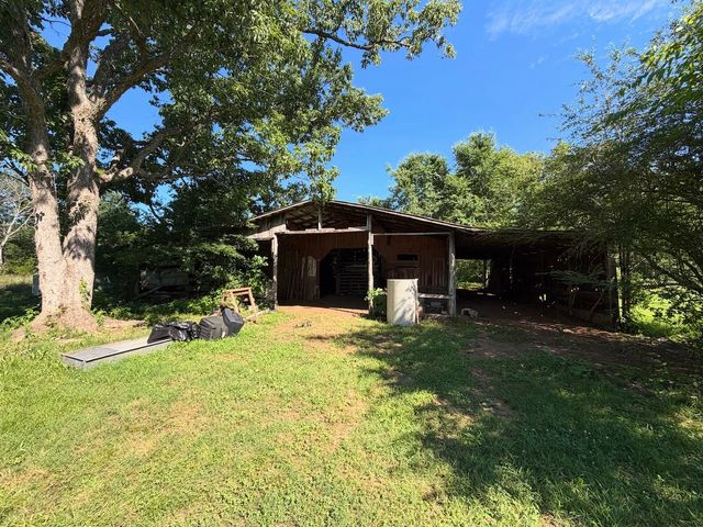 2399 Murray Kittrell Rd, Readyville, TN 37149