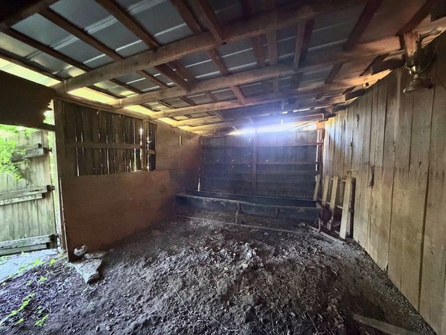2399 Murray Kittrell Rd, Readyville, TN 37149