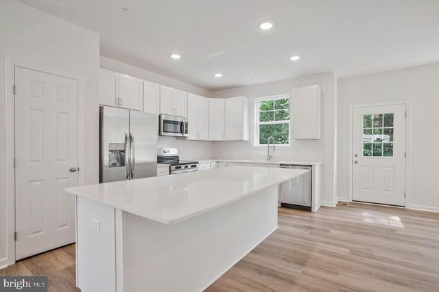 22640 EXCEL CT, Lexington Park, MD 20653