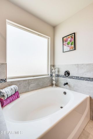 537 Caddo Lane, Clint, TX 79836