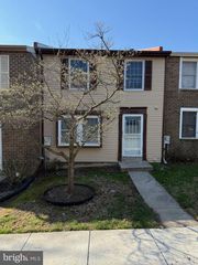 3749 CASTLE TER #121-14, Silver Spring, MD 20904