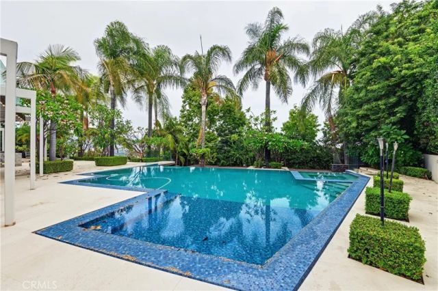1072 Holiday Drive, West Covina, CA 91791