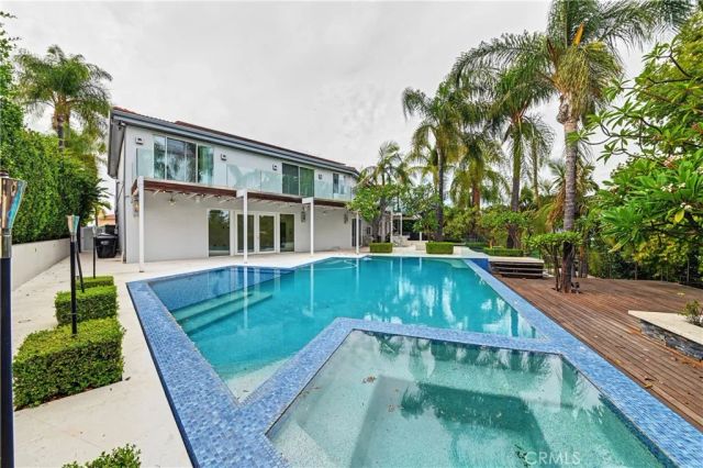 1072 Holiday Drive, West Covina, CA 91791