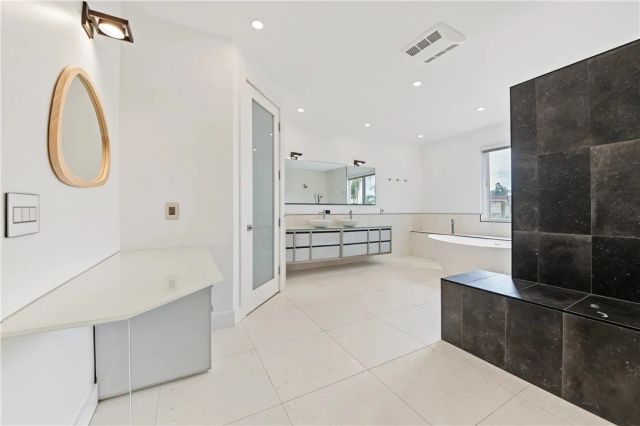 1072 Holiday Drive, West Covina, CA 91791
