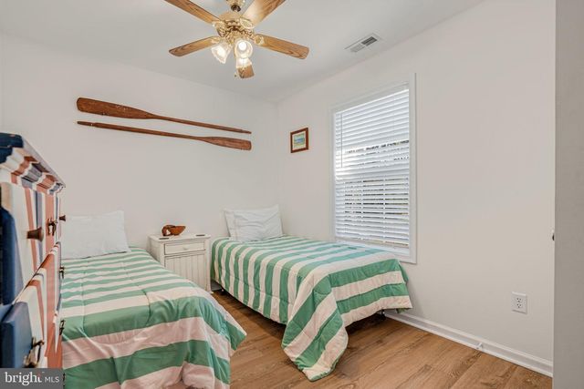 3488 & 3490 WILLOW ST, Chincoteague Island, VA 23336