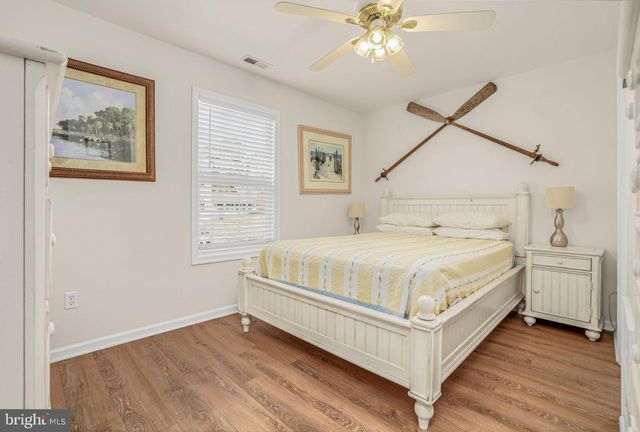 3488 & 3490 WILLOW ST, Chincoteague Island, VA 23336