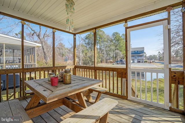 3488 & 3490 WILLOW ST, Chincoteague Island, VA 23336