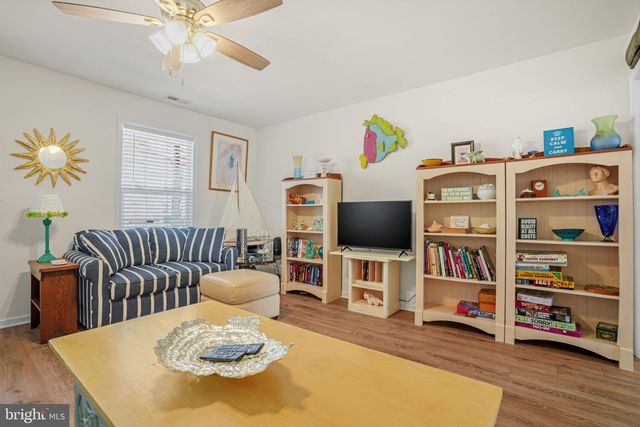 3488 & 3490 WILLOW ST, Chincoteague Island, VA 23336