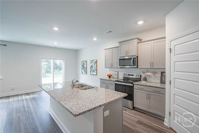 756 Logging Hill Drive, Richmond Hill, GA 31324