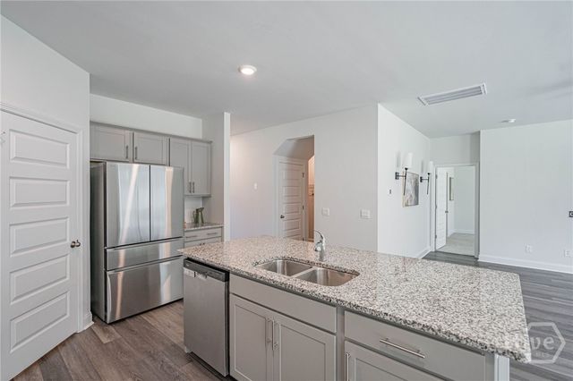 756 Logging Hill Drive, Richmond Hill, GA 31324