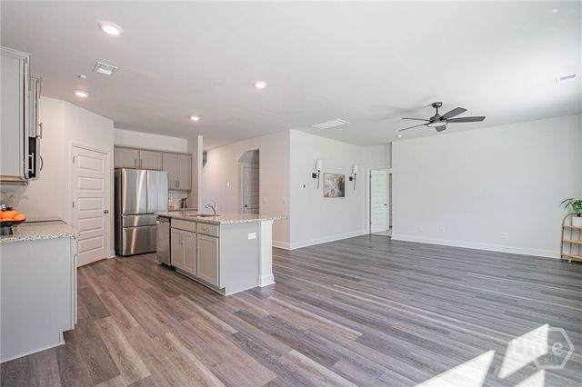 756 Logging Hill Drive, Richmond Hill, GA 31324