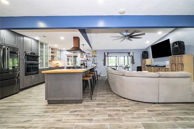 2350 WEKIVA RIDGE ROAD, Apopka, FL 32712