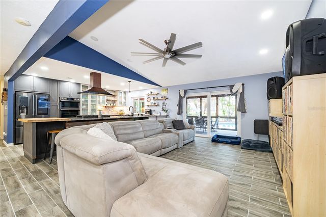 2350 WEKIVA RIDGE ROAD, Apopka, FL 32712