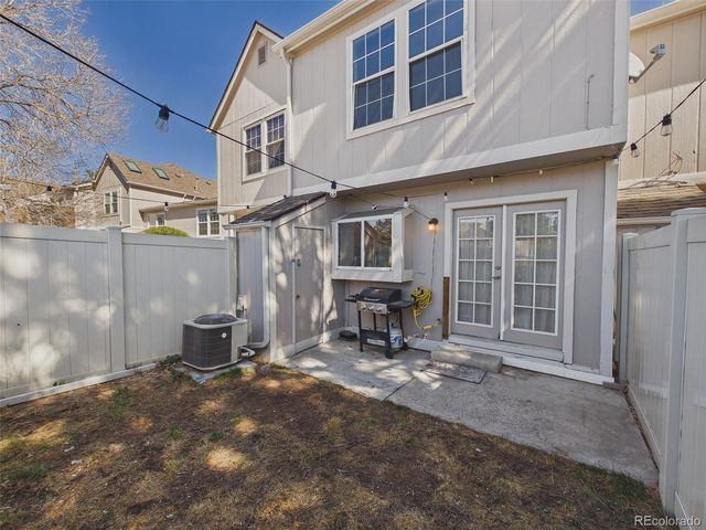 9715 W Chatfield Avenue E, Littleton, CO 80128