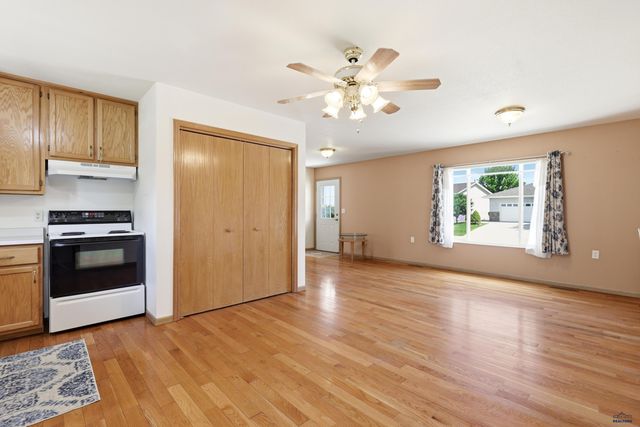 434 FIELD VIEW DR, Rapid City, SD 57701
