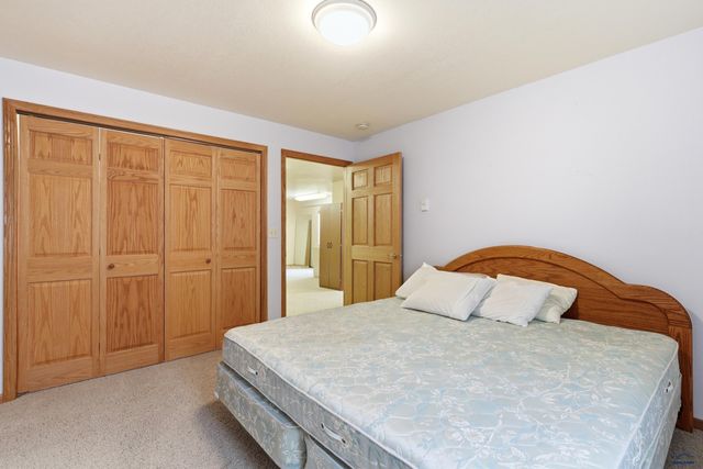 434 FIELD VIEW DR, Rapid City, SD 57701