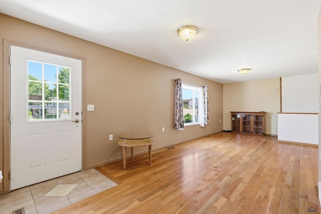 434 FIELD VIEW DR, Rapid City, SD 57701