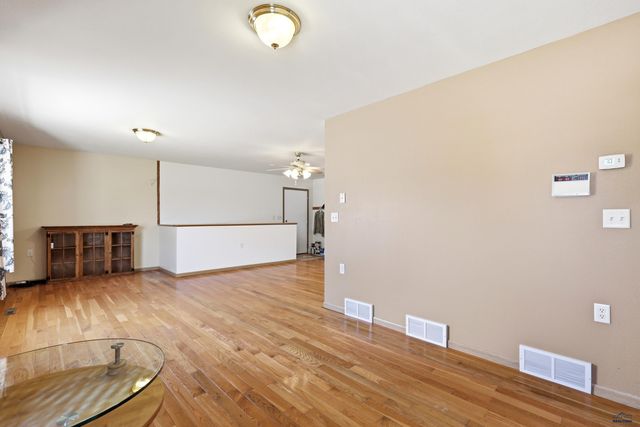 434 FIELD VIEW DR, Rapid City, SD 57701