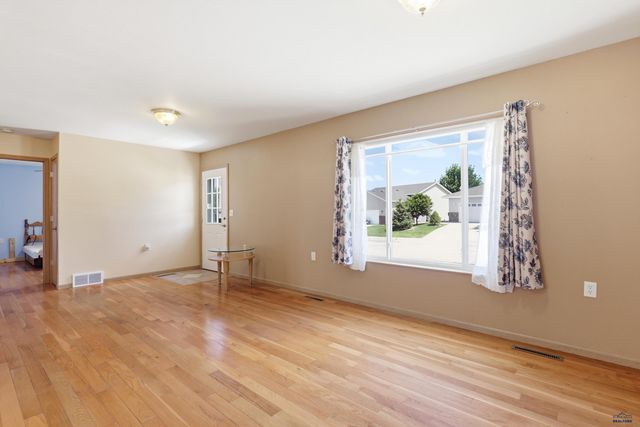 434 FIELD VIEW DR, Rapid City, SD 57701