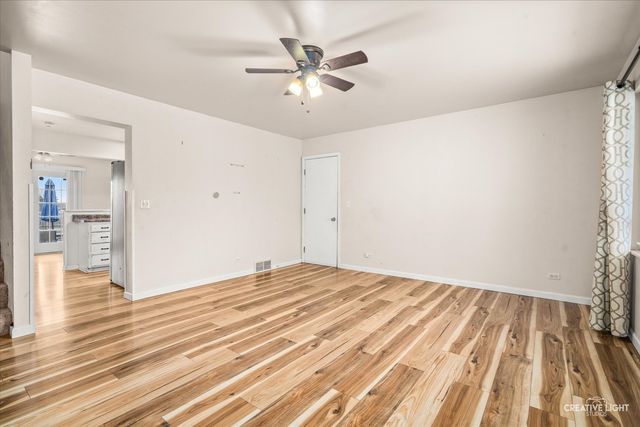 688 S ELIZABETH Street 688, Maple Park, IL 60151