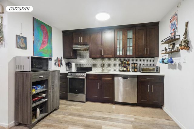 314A CHAUNCEY Street, New York City, NY 11233