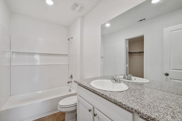 6515 arid way, San Antonio, TX 78252