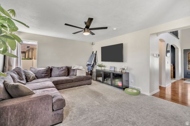 6137 W TRIPLE CROWN LN, Herriman, UT 84096